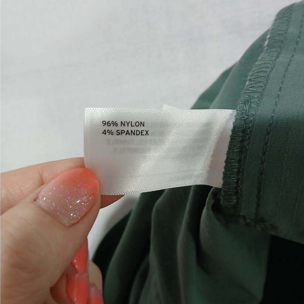 DULUTH TRADING Heirloom Gardening Bib Overalls Medium 31 NWT Green Fir Ripstop - Picture 12 of 16